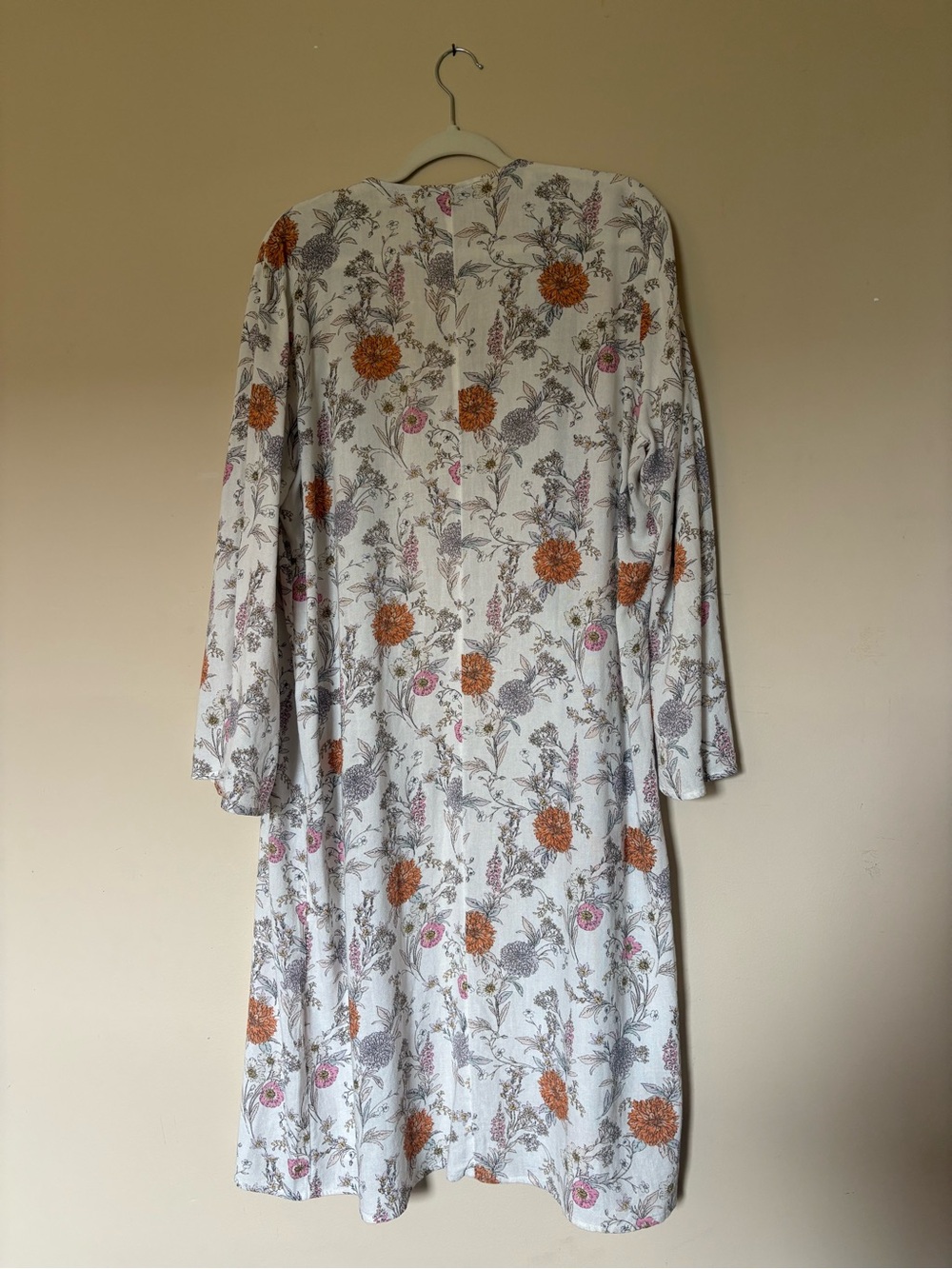 Ann Taylor Floral Open-Front Kimono Tunic - White, Orange & Gray - Picture 2 of 4